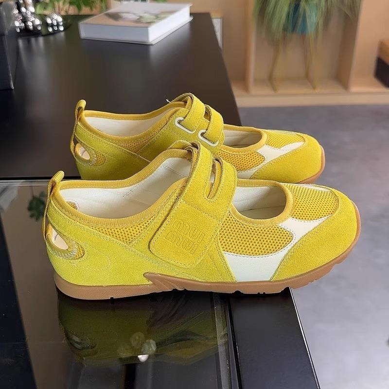 French yellow shoes mesh Mary Jane shoes 2025 summer new Velcro shallow mouth round head canvas shoes single shoes