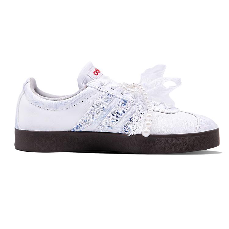 adidas VL COURT 2.0 Big Mountain Manufacturing, Porcellana Blu e Bianca Pelle Sintetica Ambientale Basse Top HQ1802(Team164-)