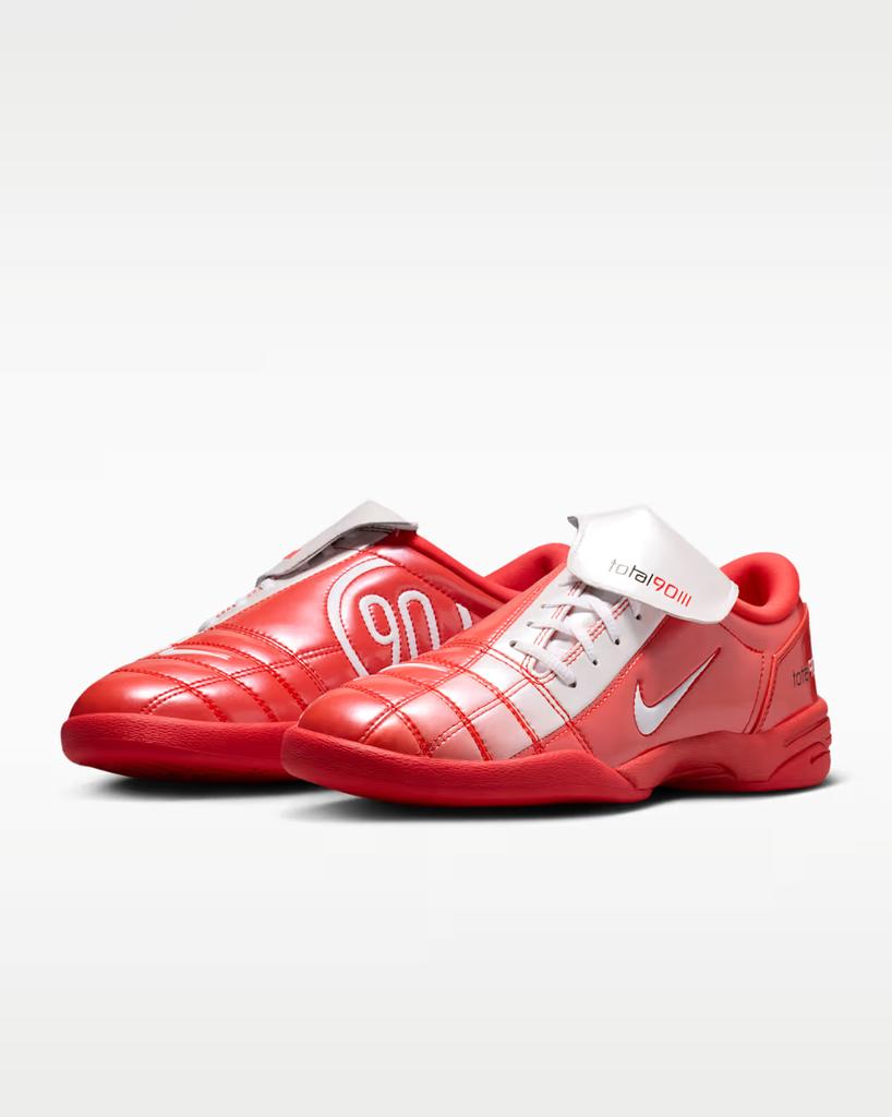 IO2389-601 Nike Total 90 3 Light Crimson (Women's)