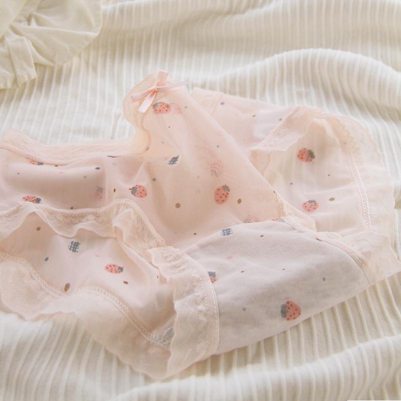 Sweet Desire Japanese Lace Quick-Dry Mesh Panties: Sexy, Slightly Transparent Triangle Design for Women