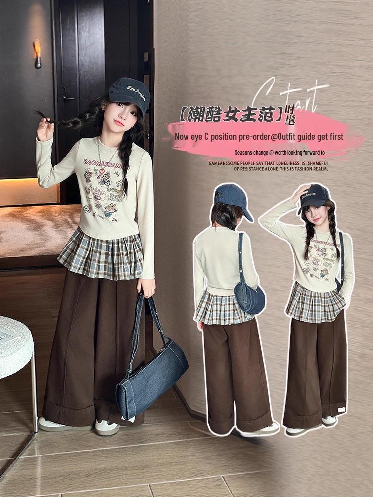 Girls' Trendy Autumn Outfit: Stylish Sweatshirt & Flap Pants Two-Piece Set