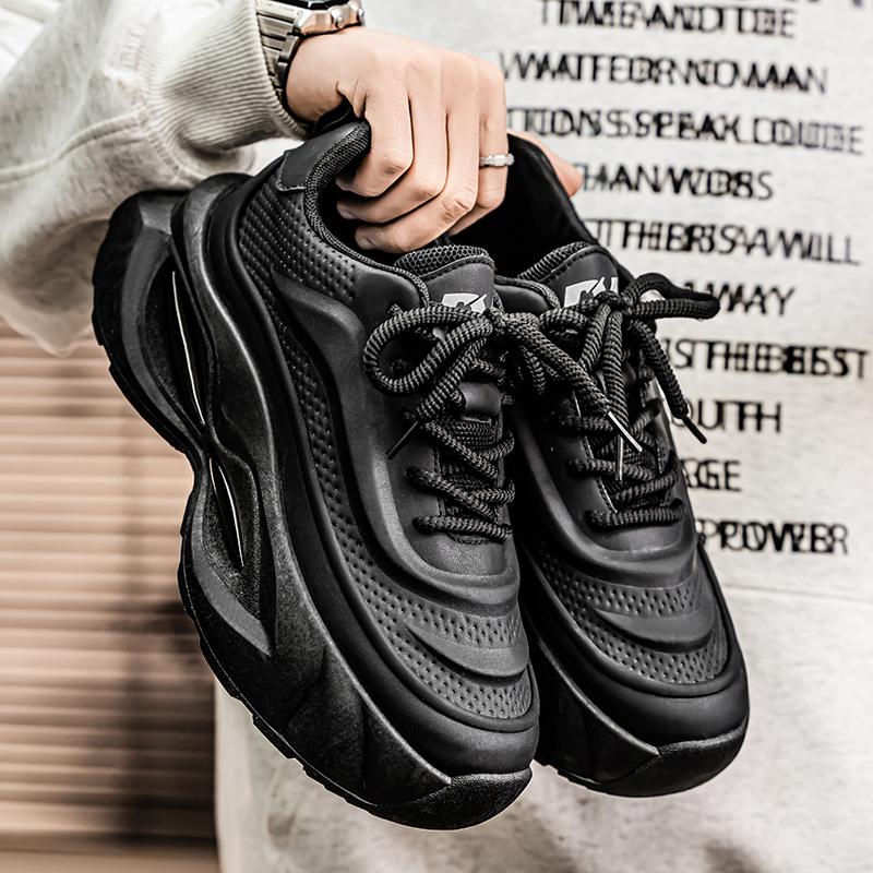 Herren Freizeitschuhe 2026 Frühling Vielseitig Sportlich Trendig Plateau-Schuhe Modisch Weiche Sohle Interne Fersenschuhe Atmungsaktiv Pla