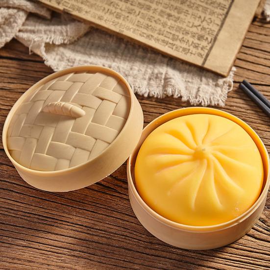 Fake Steamed Bun Toy Realistic Prop Soft TPR Stress Relief Squeeze Ball for Prank Anxiety Relief Fidget Toy