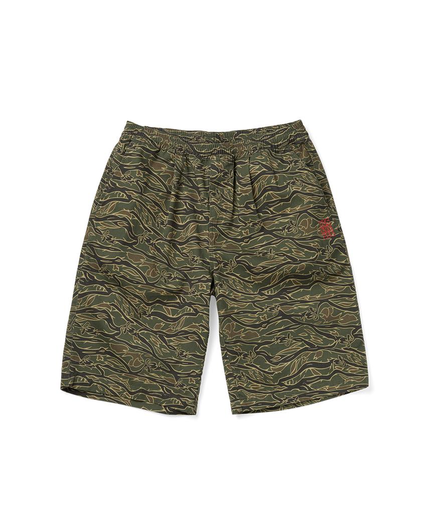 YESEYESEE C Logo Wide Shorts Camo