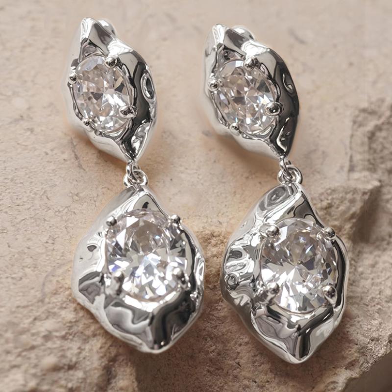 

Huitan Delicate Women Gold Color Charming Drop Earrings for Luxury Wedding Anniversary Trendy Accessories Jewelry Gift with CZ