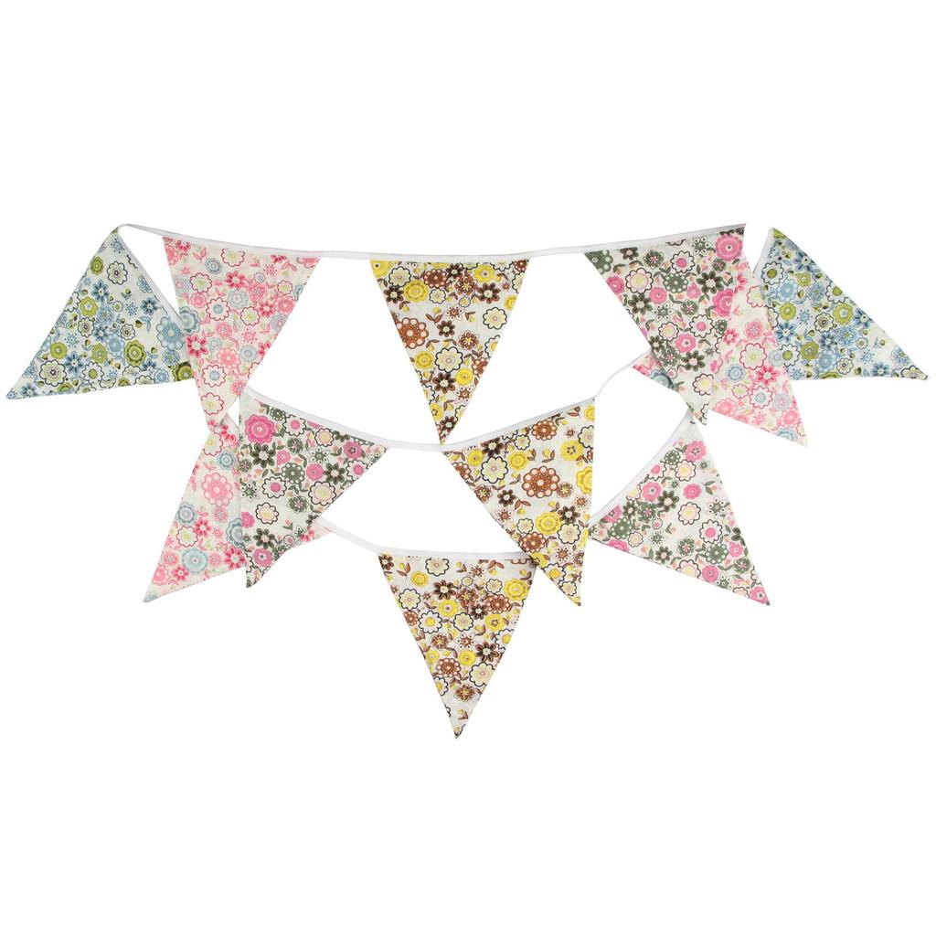Large Cotton Triangle Flags for Parties and Outdoor Events