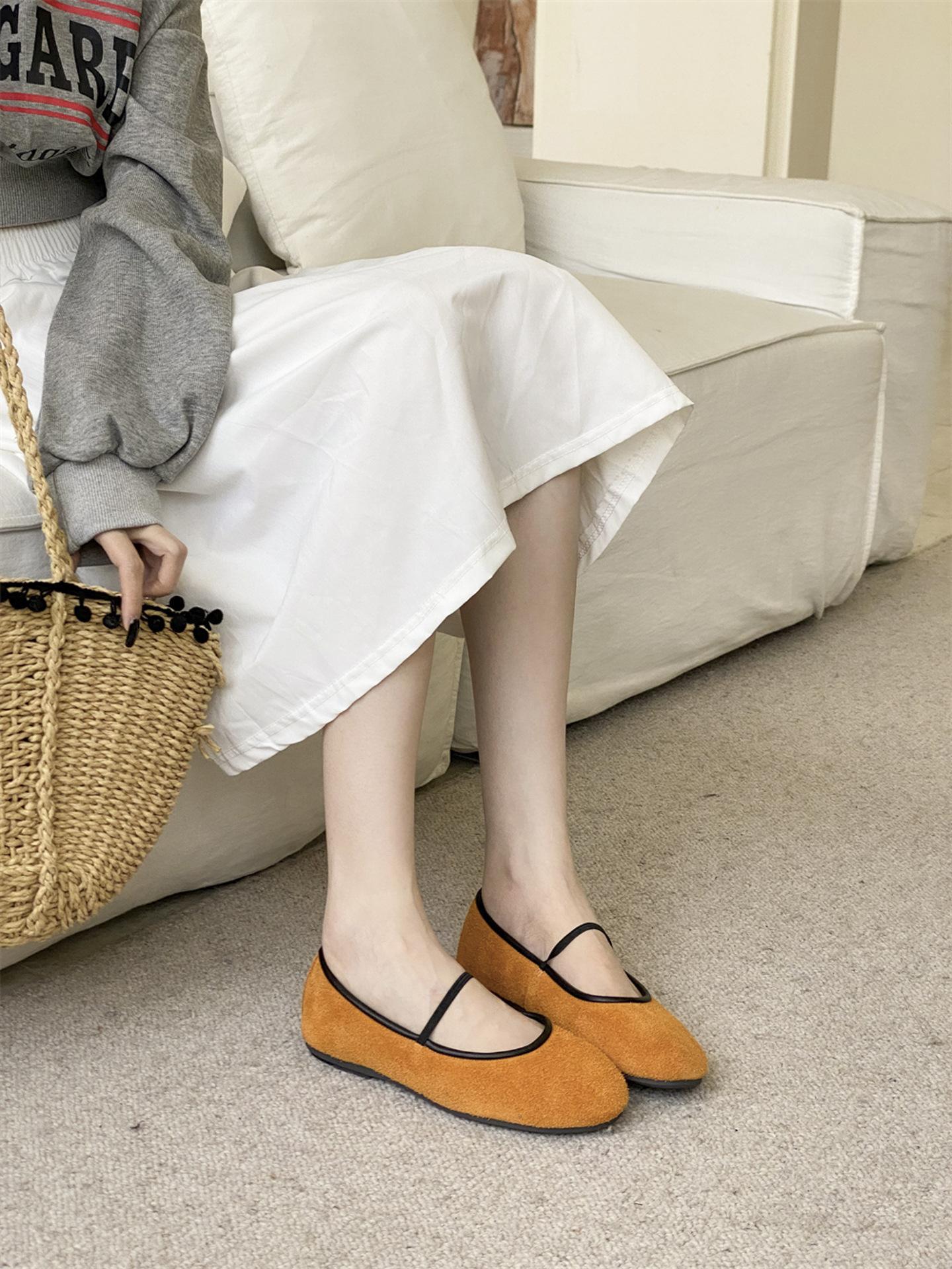 

2025 autumn new French retro small fragrant Mary Jane shoes women s flat ballet shoes cowhide single shoes 40