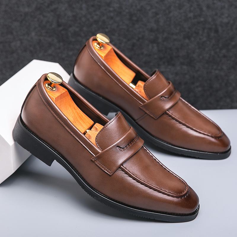 Designer Wedding Shoes Men's Loafers Slip-On Derby Shoes Retro Business Leather Man Shoes Casual Social Dress Shoes