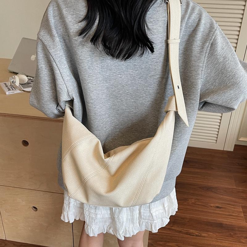 

Denim bag for women2026New Summer Fashi Versatile Large Capacity Crossbody Dumpling Bag брудно-білий