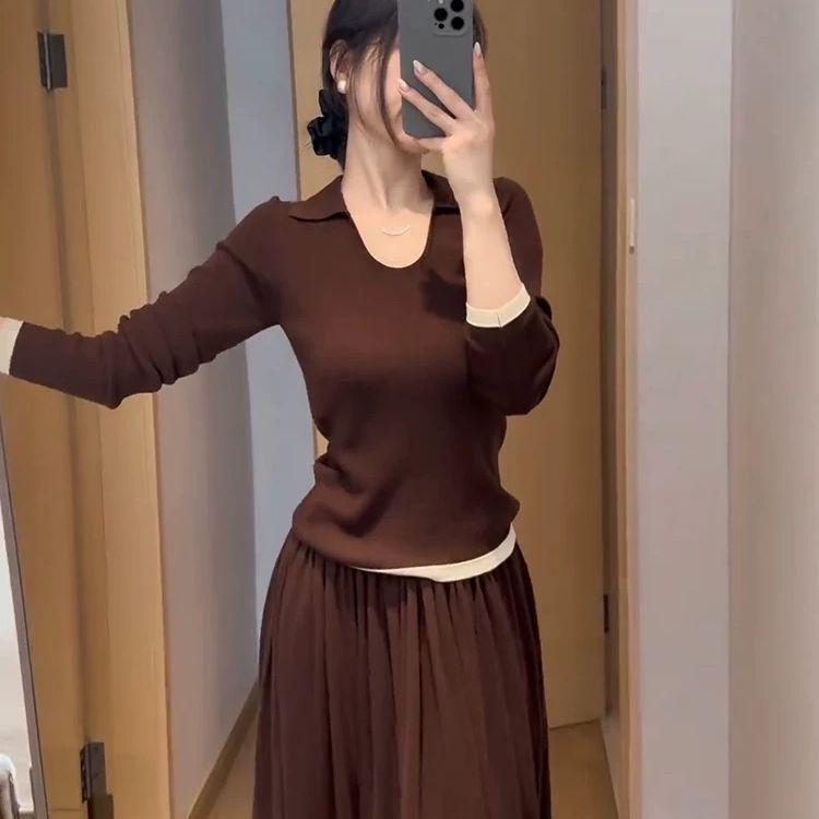 26 Autumn/Winter Elegant French Women's Two-Piece Set: Stunning Top and Skirt for a Youthful Look