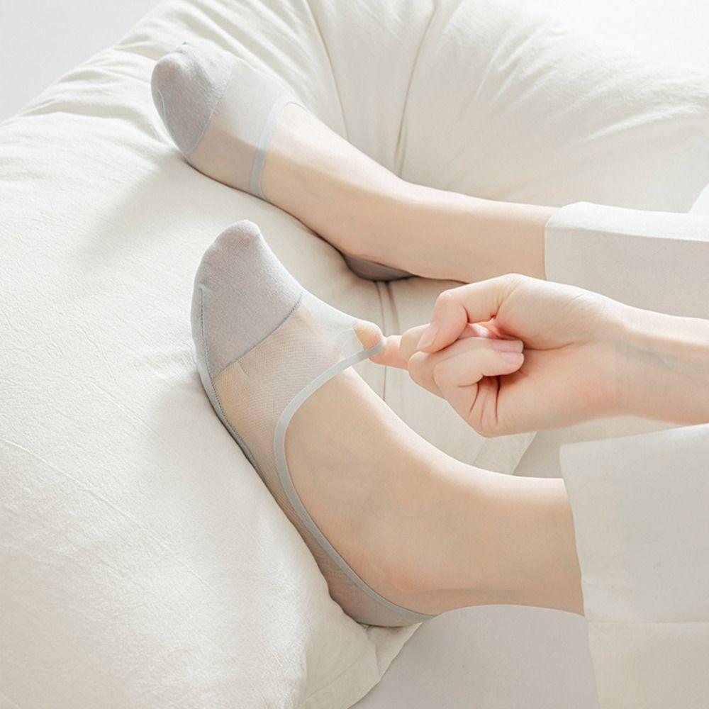 Halkfria Osynliga Båtsockor Bomullsbotten Isilkesstrumpor Mode Dam Båtsockor Sommar