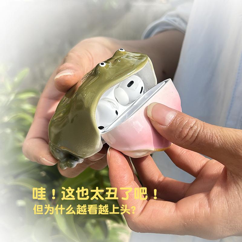 Creative Ugly Frog Handmade Earphone Case Cute Funny Pink Bow Design for Airpod 4/pro 3/Pro 2 Protective Cover Accessories
