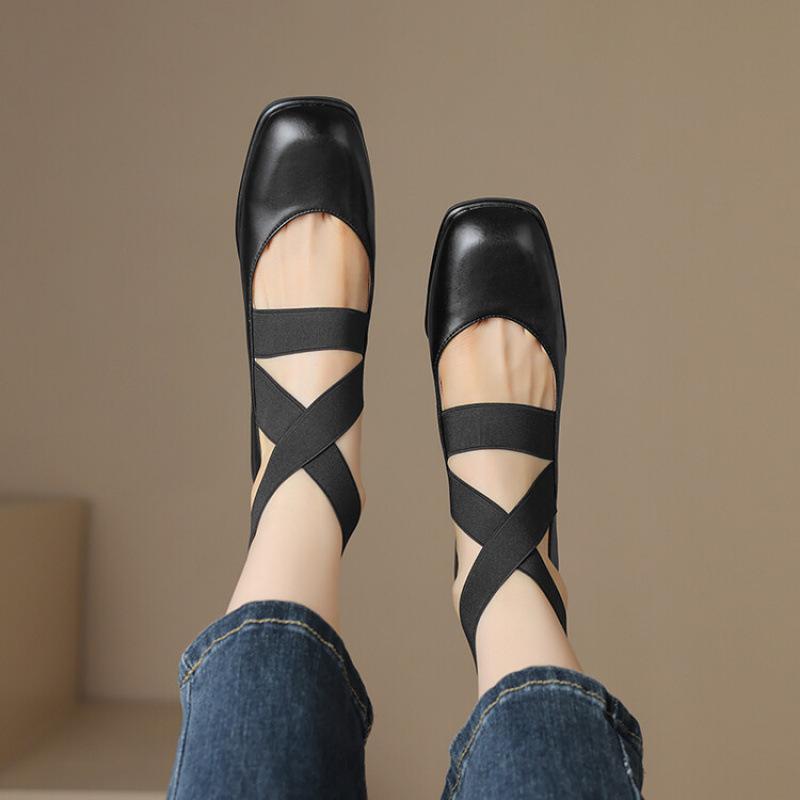 

New women s low-heeled single shoes square head foot cover one pedal square-heeled low-top light mouth solid color casual large-size women s single 39 чёрный