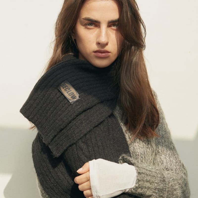 RECLOW CREAMY Short Muffler Black