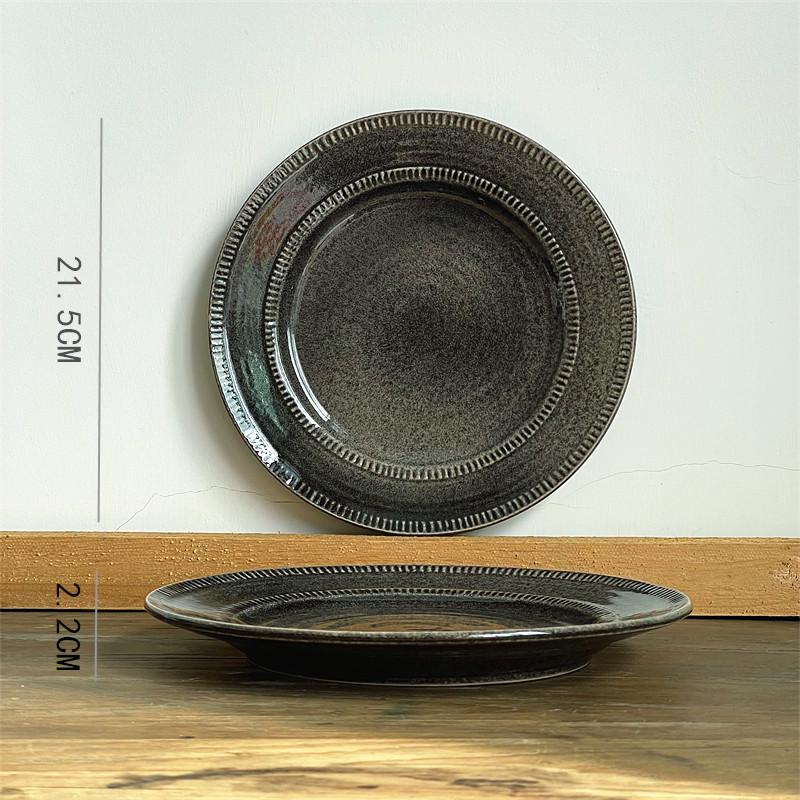 Piatti in Ceramica Raffinatamente Lavorati: Design Decorativi, Bassi, Profondi e da Insalata con Piccoli Difetti