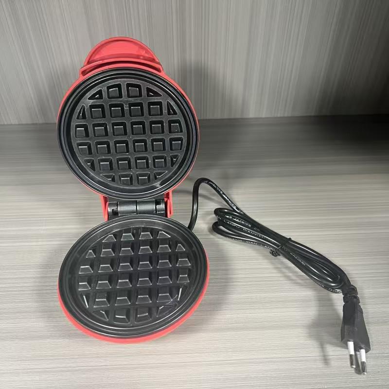 Multifunctional Mini Electric Pancake and Waffle Maker US Standard красный