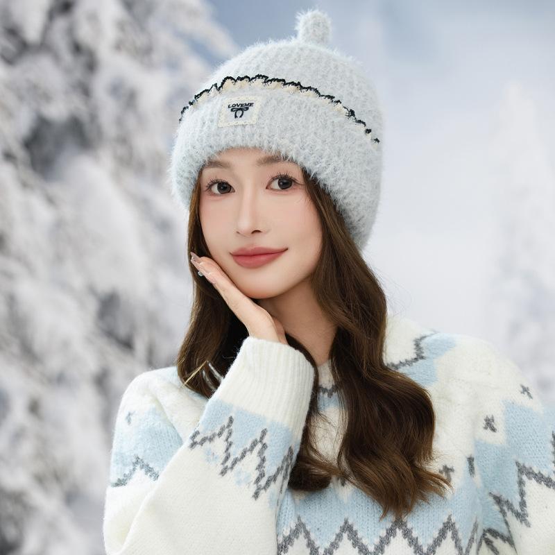 Women's Cold-proof Plush Hat Autumn and Winter Fashion Plush Thickened Thermal Hat Big Head Circumference Pullover Hat