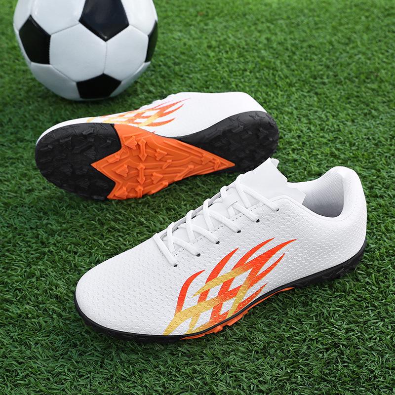 Low-Top Leather Football Training Shoes with Spikes - Youth & Large Sizes