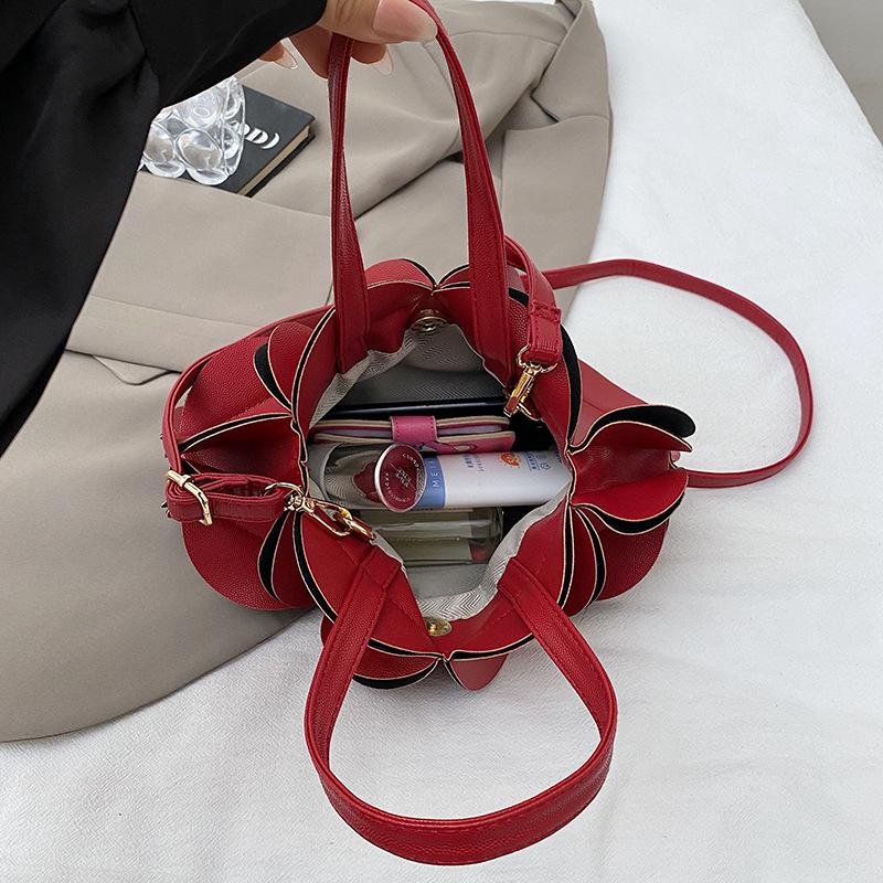 Cute Flower Shape Bag Women's 2025 Summer New Mori Niche Design Shoulder Bag Splicing Crossbody Tote Bag