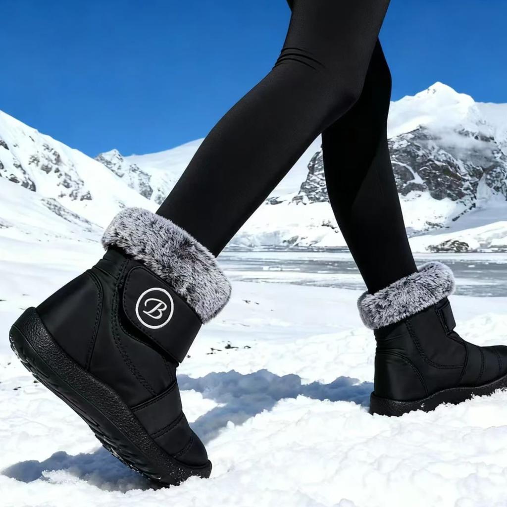 Womens Winter Snow Boots With Warm Fur Lining Comfortable Booties Non Slip Waterproof Outdoor Shoes
