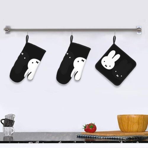 Miffy Heat-Resistant Pot Holders and Oven Mitts, Stylish and Cute Oven Mitts with Anti-Slip Scalding and Anti-Slip Design, Set of 3, Kitchen Mitts, He