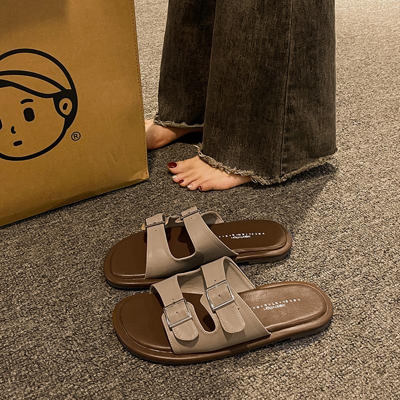 

Flat-bottomed Boken shoes women s summer outer wear casual niche design beach shoes retro one-word cool slippers 40 хаки