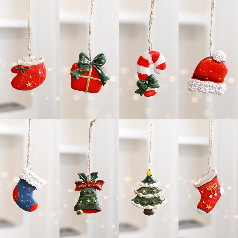 Christmas Decorative Pendants and Ornaments Christmas Tree Vintage Pendants and Ornaments Arrangement
