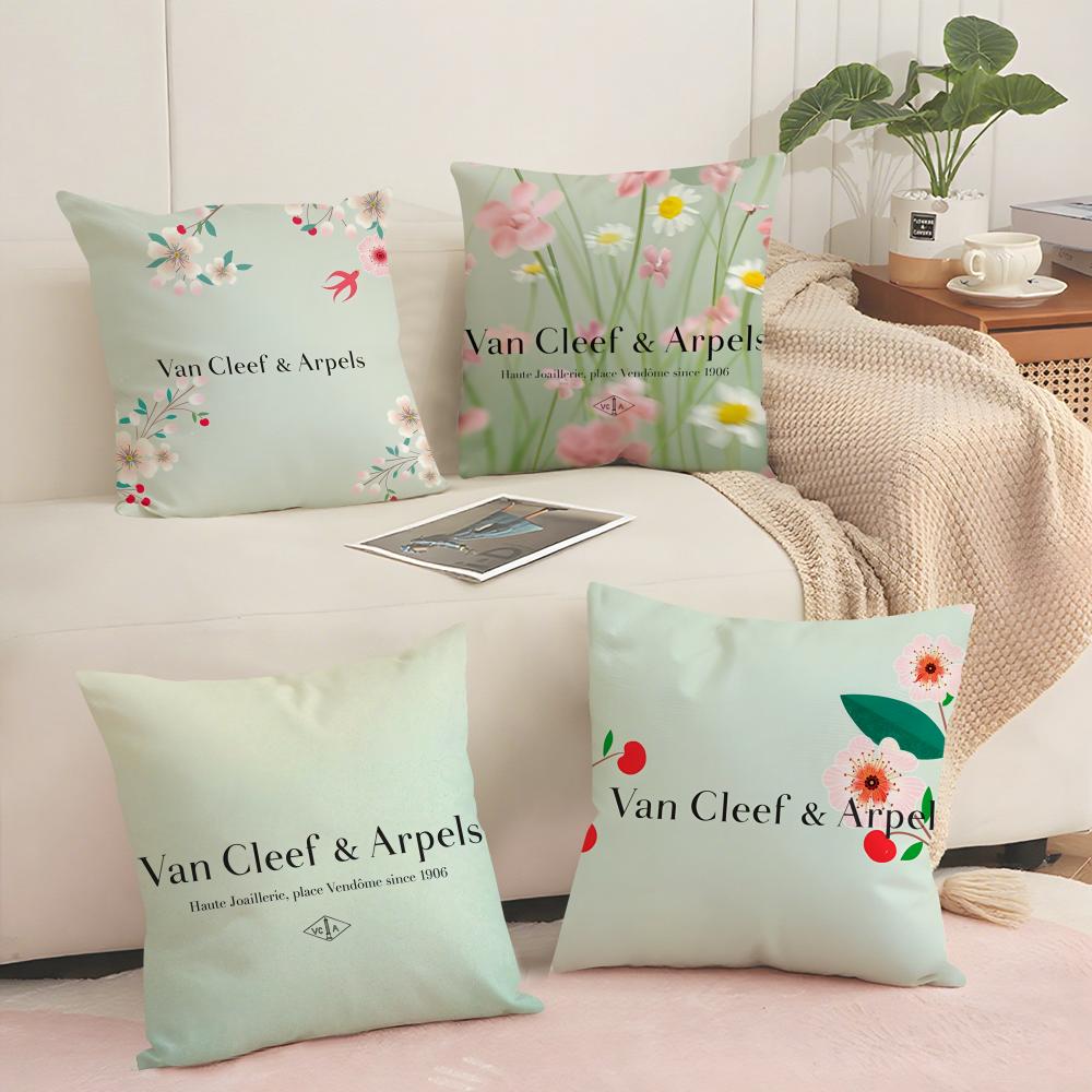 VVan CCellf Arpels Cushion Cover Short plush Doublesided Print Square Throw Pillow Covers Sofa Home Cushion Decor