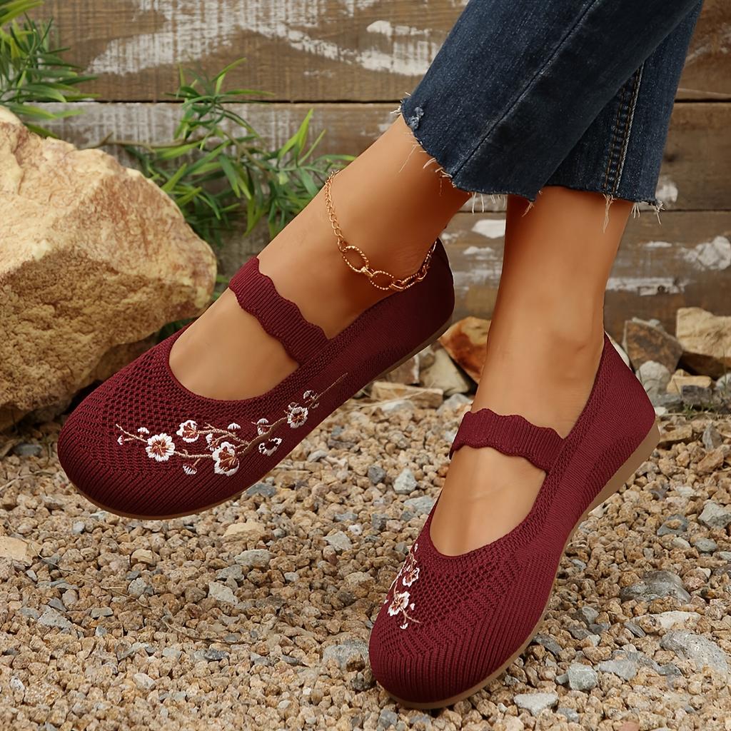 Floral Slip-on Shoes Women's Round Toe Slip-on Low Heel Embroidered Floral Lace-upless Anti-slip Walking Shoes, Breathable Daily Casual Shoes