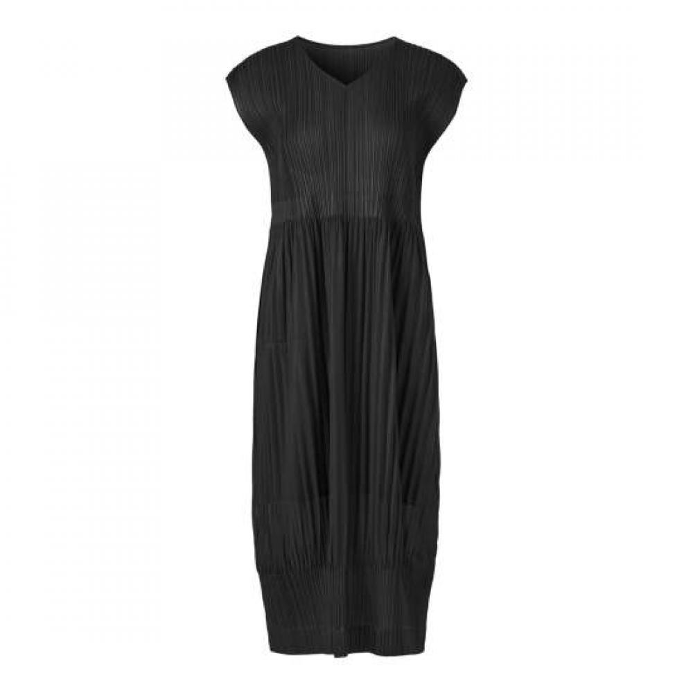 Pleats Me V Neck Barrel Silhouette Dress Epopm126010
