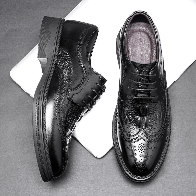 

Модные новые классические британские туфли с острым носком из кожи, мужские оксфорды, деловые, формальные, мужские кожаные туфли, броги, балетки, мужские свадебные туфли 44 чёрный