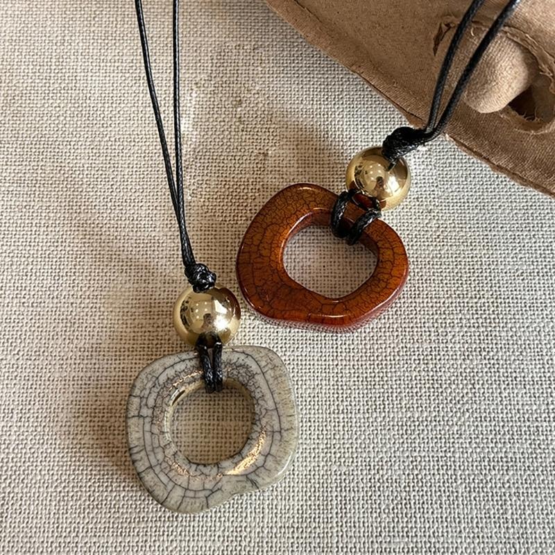 Handmade Wood Tribal Pendant Necklace Unique Resin Necklace Long Rope Necklace Suitable for Men and Women Present