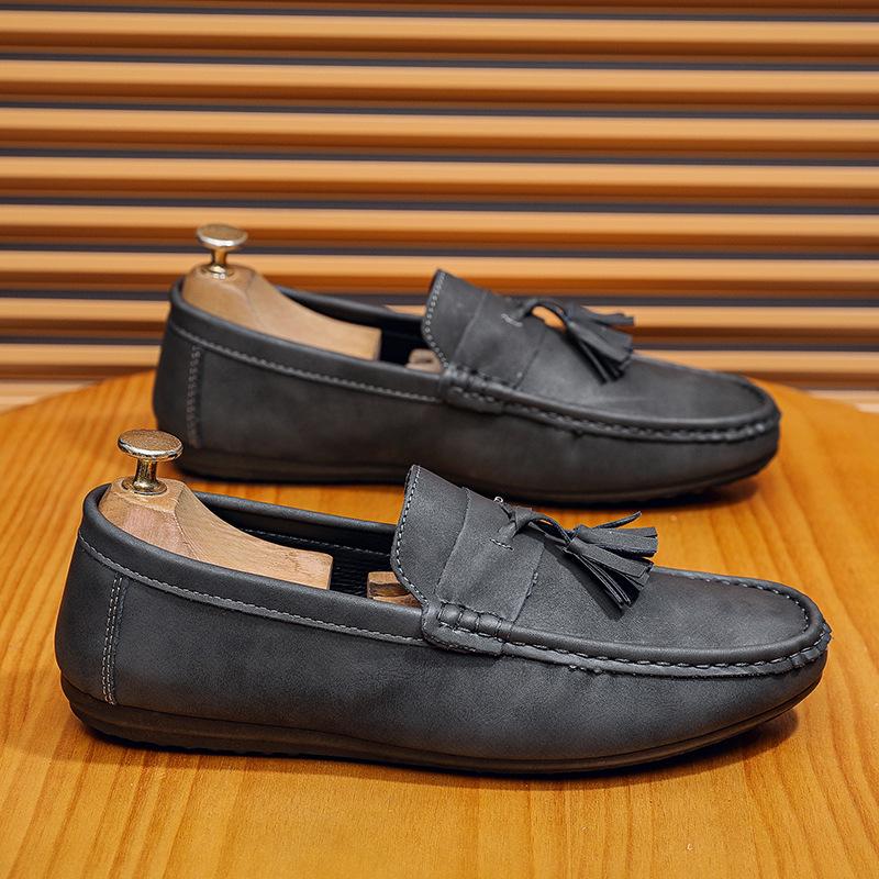 Fashion Brand Men Loafers 2025 New Men Casual Shoes Allmatch Flat Driving Shoe Elegant Men Business Shoe Fashion Soft Sole Social Shoes