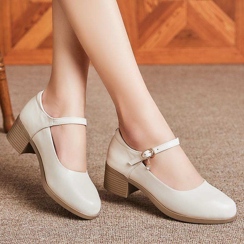 Fashion AIYUQI Women's Shoes Autumn 2025 New Mid-heeled Genuine Leather Mom Shoes Large Size Fashion Non-slip Women's Shoes