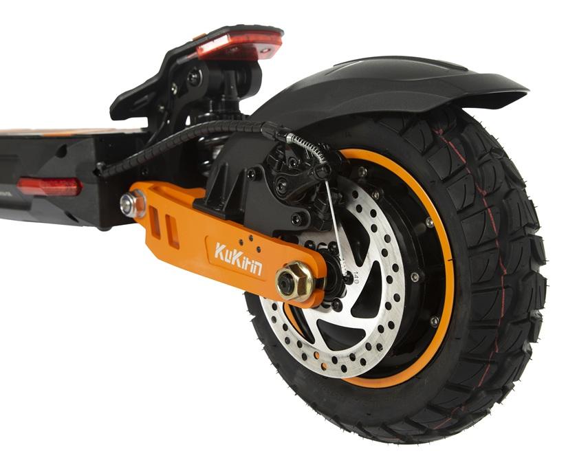 Trotinetă electrică pliabilă Kukirin G2 MAX 1000W cu baterie de 48V 20,8Ah, roți de 10 inch, viteză maximă de 55 km/h și autonomie de 80 km.