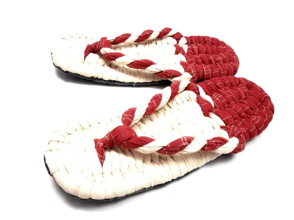 Cloth Zori Sandals with and Japanese Brick Pattern and and Japanese Brick Pattern Combination Straps Medium Size [Warajigumi] Elastic-lined Off-White