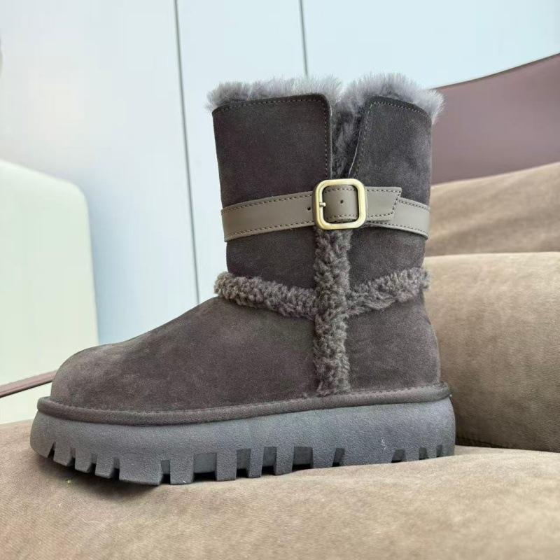 

Winter new short belt buckle Teddy edge snow boots women s thick-soled cowhide belt buckle heightened and velvet 40