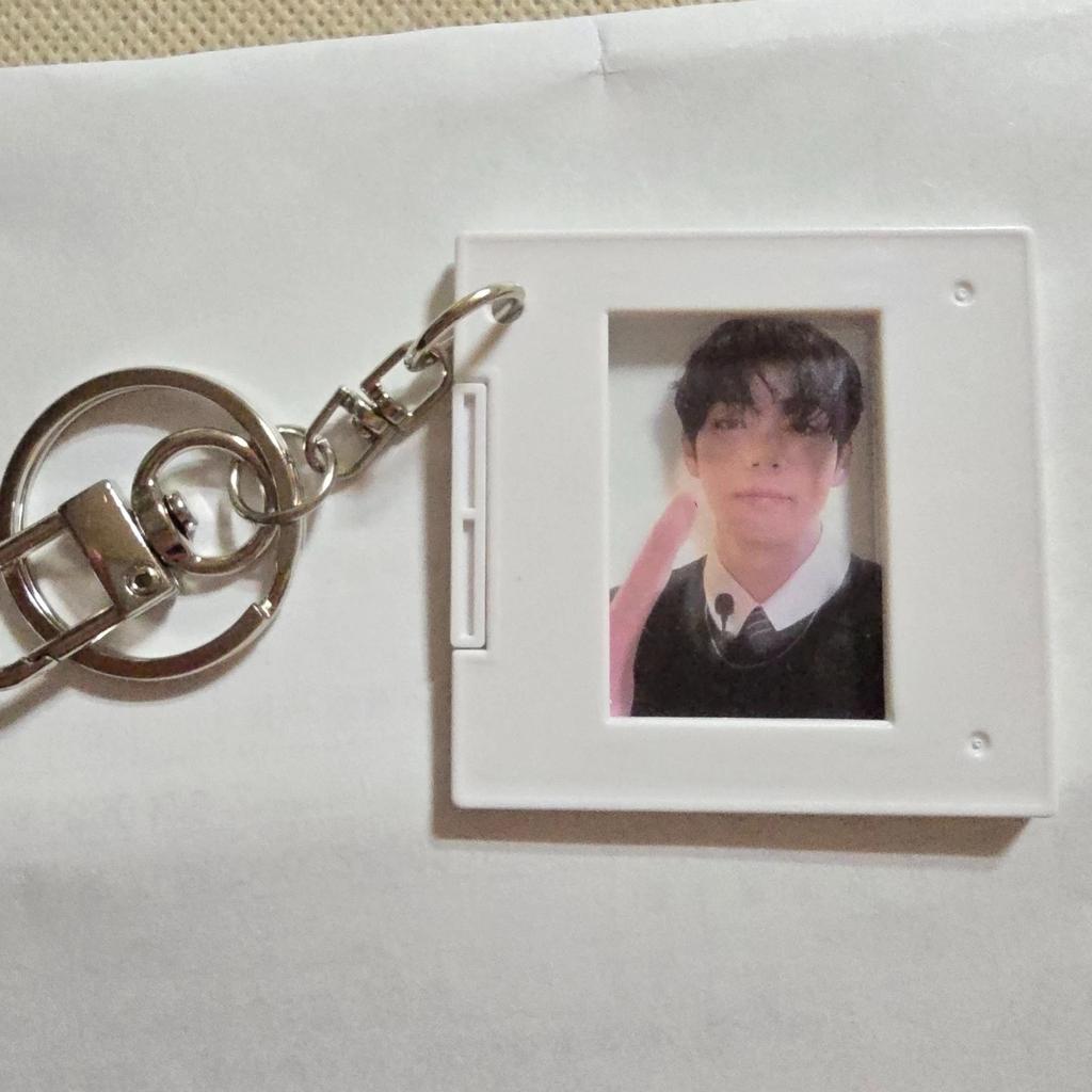 BTS 5° ALBUM ARIRANG 2026 WEVERSE POB EARLY BIRD FOTOCARTA E SUPPORTO FILM PORTACHIAVI