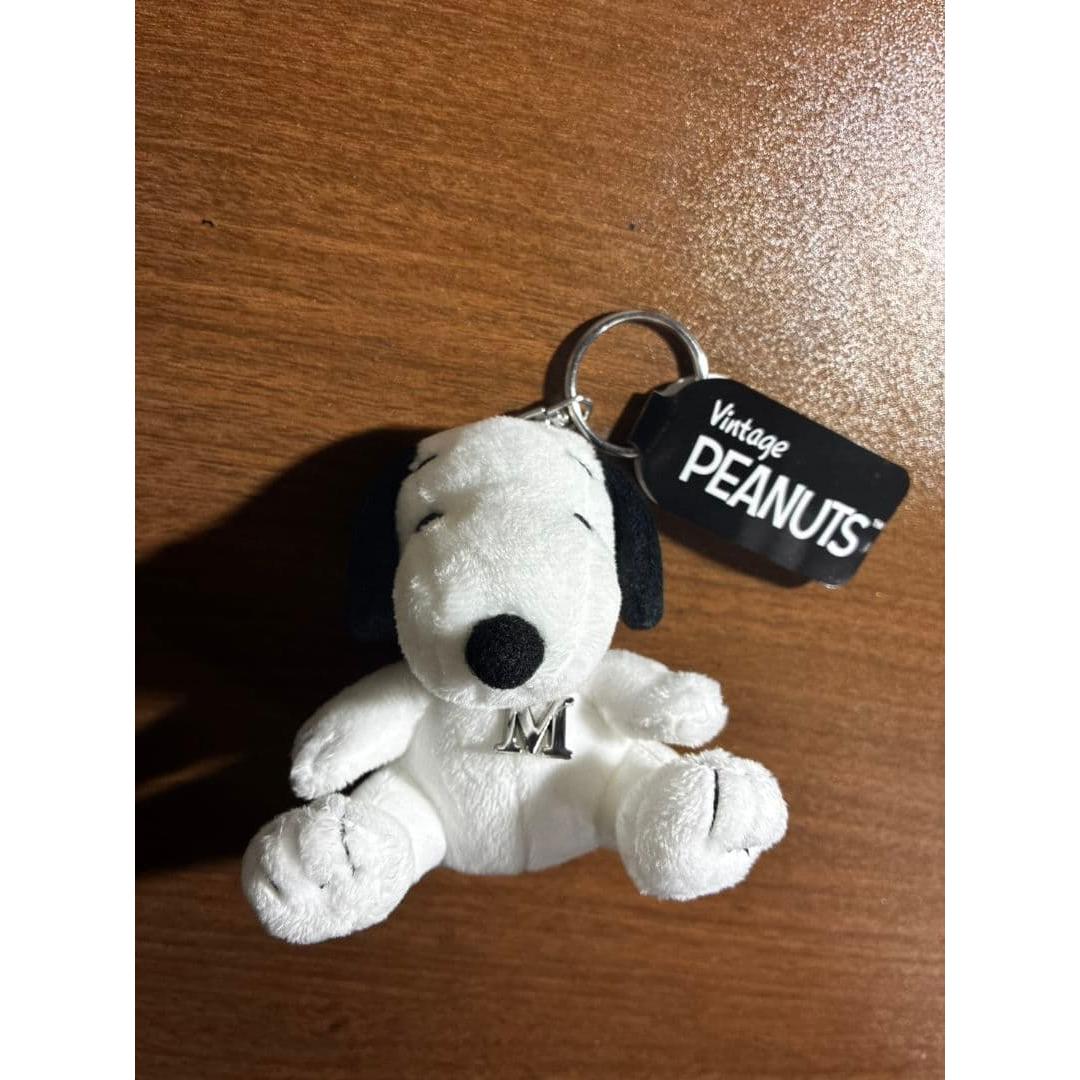 Vintage PEANUTS Snoopy Plush Keychain M