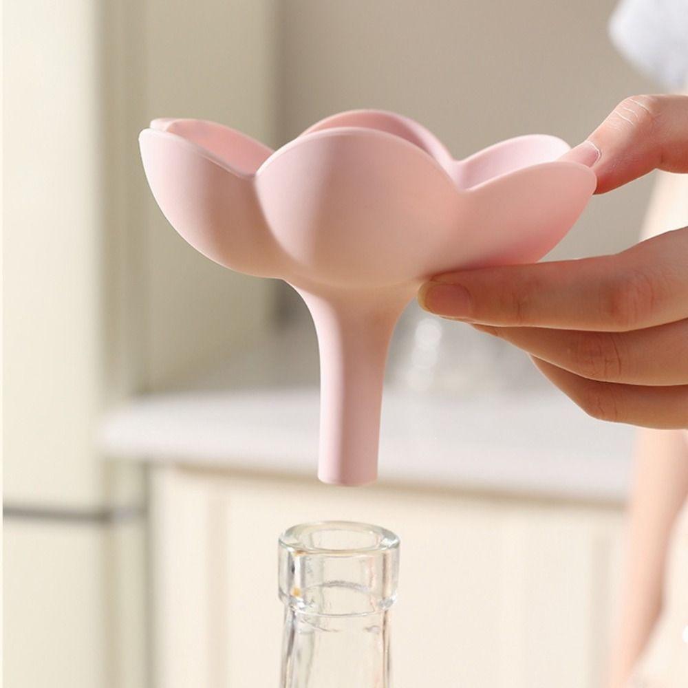 Flower Shaped Kitchen Liquid Funnel Silicone Oil Refilling Kitchen Tool Oil Funnel Kitchen Use
