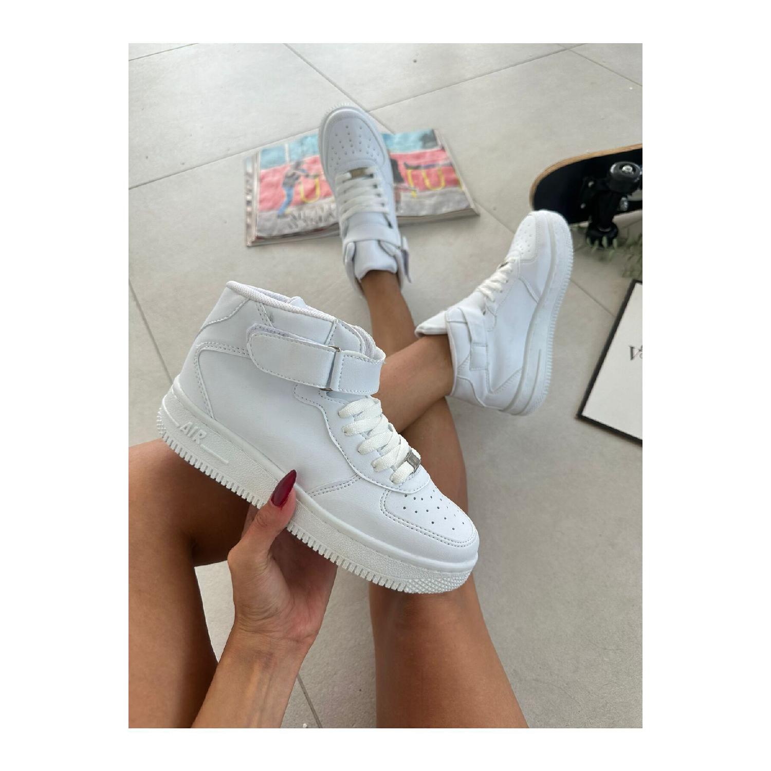 

Біле високе спортивне взуття унісекс 36 білий