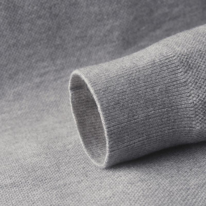 Pánský svetr s těžkým úpletem, vzhled dvoudílného