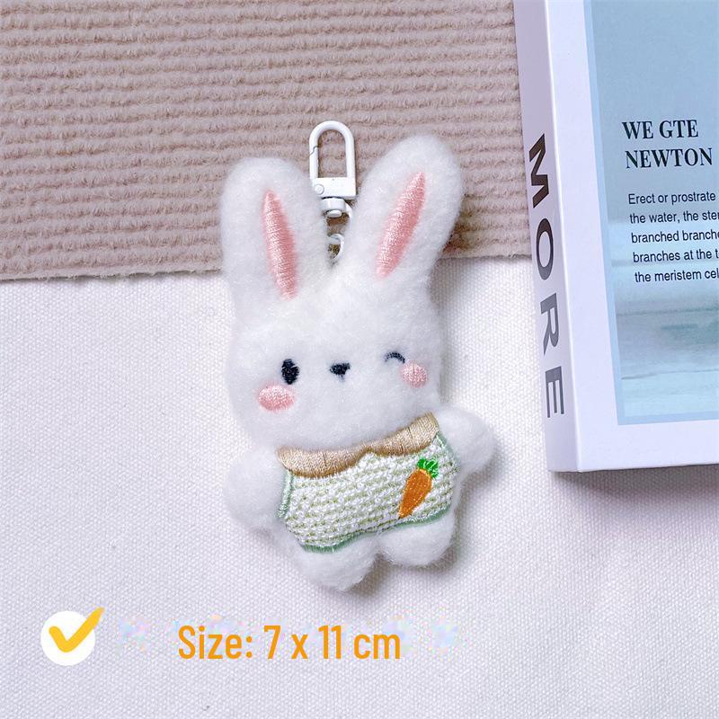 Entzückende Kaninchen-Plüschpuppe: Weich, Niedlich, Ganzkörper-Hasenmädchen Herz-Tasche Brosche Accessoire.