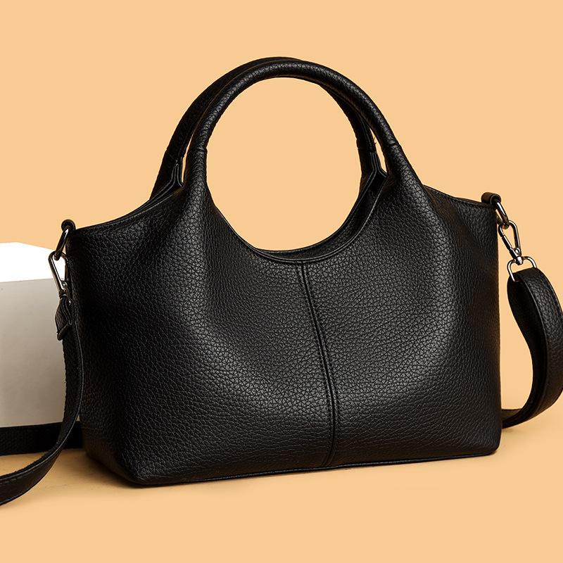 Textured soft leather women's handbag 2026 new light commuting large capacity shoulder messenger bag