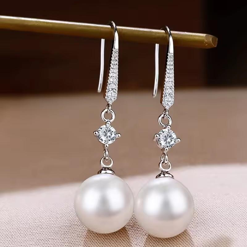 Elegante Zirkon-Perlen-Ohrhaken Minimalistischer Luxus Pendlerohrringe Schicker Einfacher Modeschmuck Für Frauen Tägliches Tragen