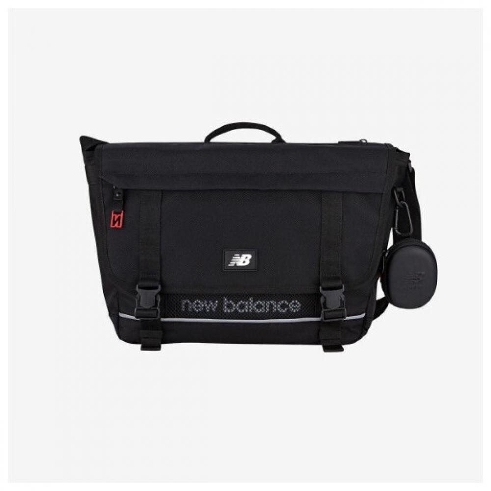 

New Balance Kids Messenger Bag Nk8afs704u Black (19)Black/FREE