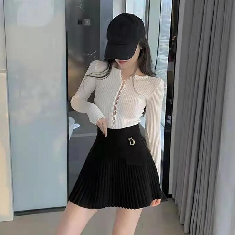 Black White Pleated Skirts Casual Slim College Women Korean Elastic High Waist Mini Metal Letter D A-line Skirts Clubwear