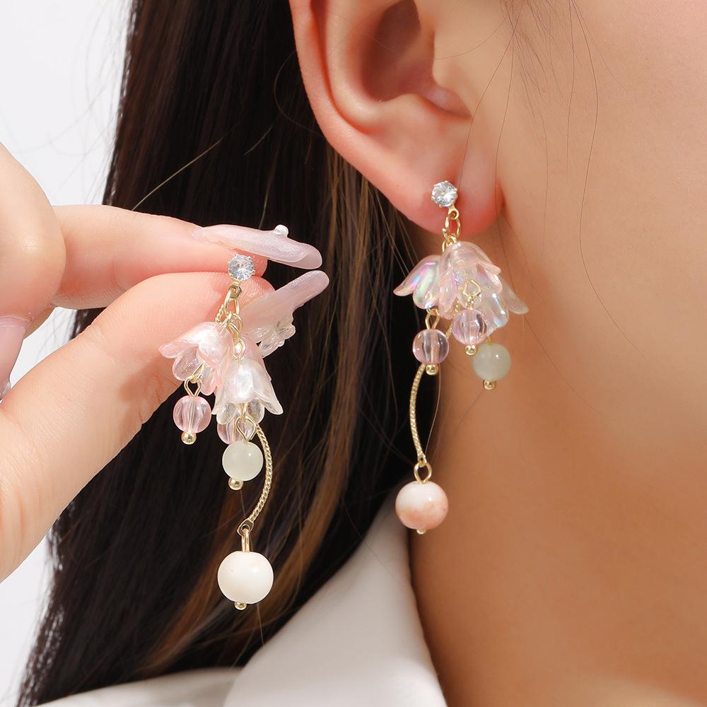

Sweet And Gentle Pink Long Color Lily Of The Valley Earrings, Fresh Girlish Temperament Fashionable Stud Earrings For Women