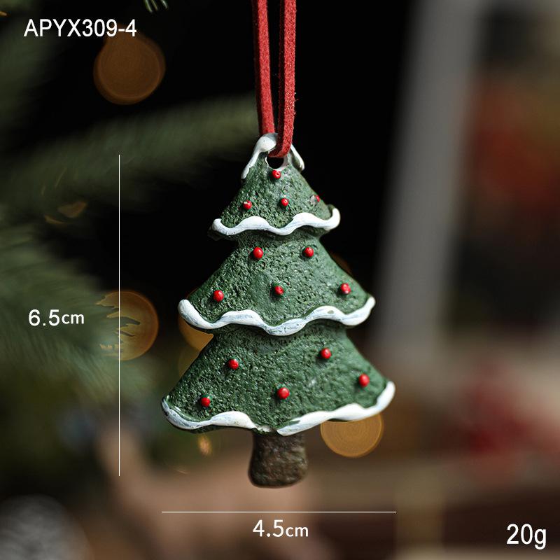 Retro Hand-Painted Resin Christmas Ornaments: Snowflake, Heart, and Star Decor.
