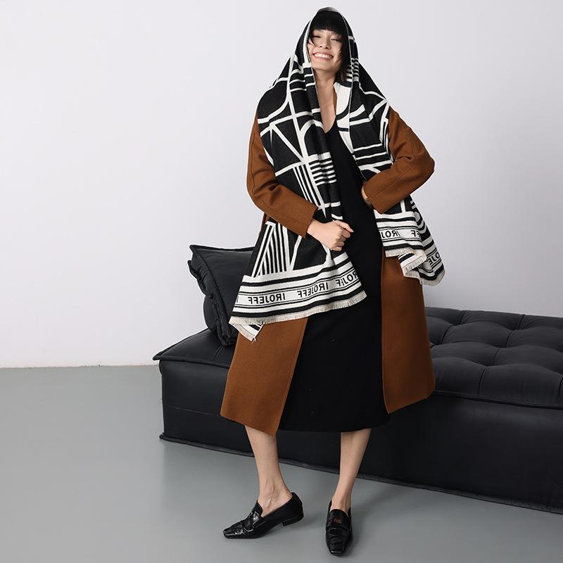 Autumn And Winter Trend Black And White Imitation Cashmere Scarf Printed Outer Shawl Women'S Personality Niche Big-Name Scarf Women